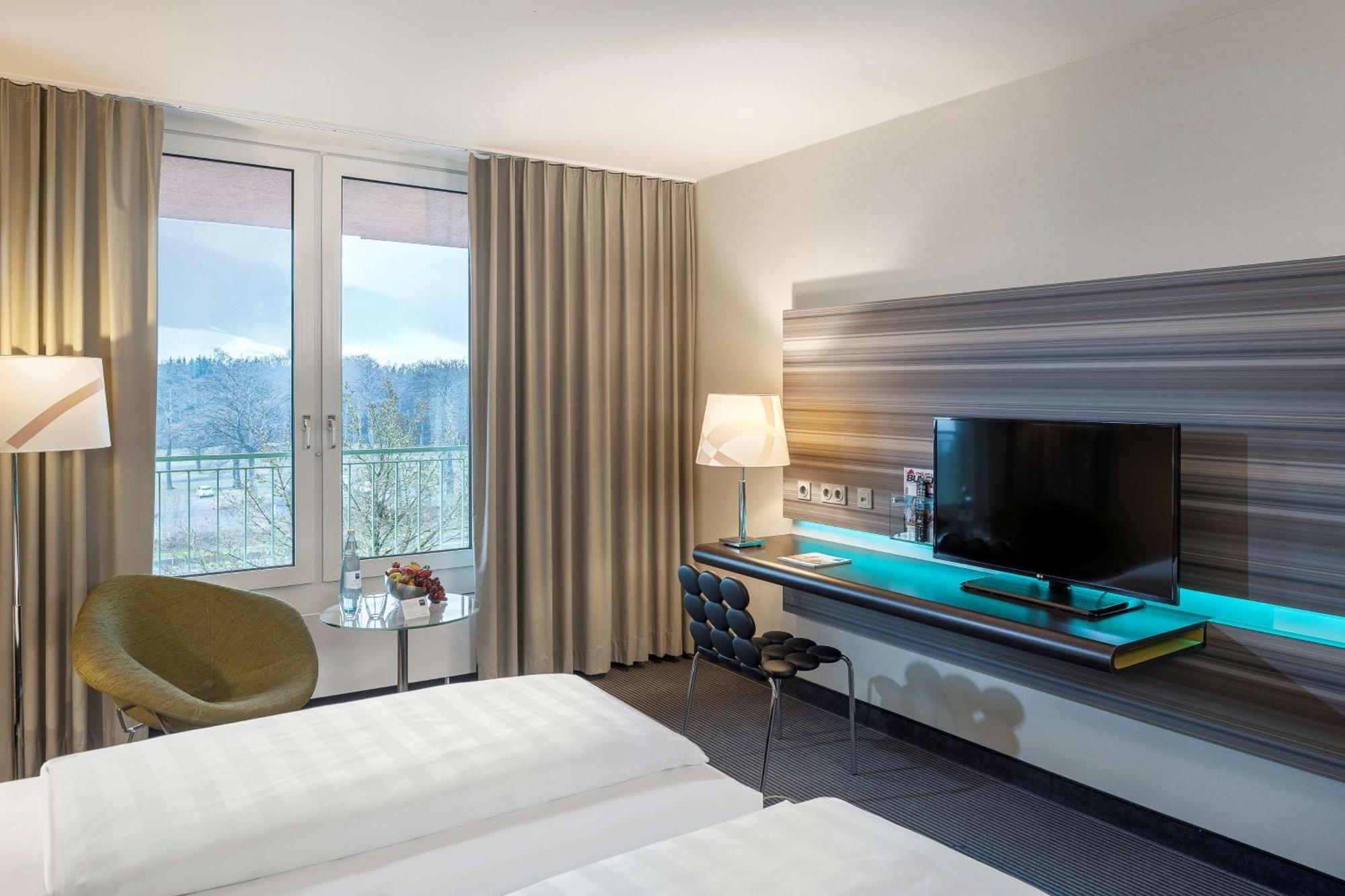 Dorint Am Nuerburgring Hocheifel Hotel Bagian luar foto